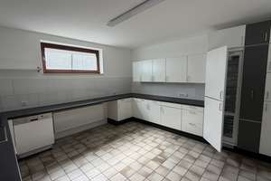 Wohnen auf höchstem Niveau – Haus mit Innenpool & viel Platz – Die vollständige Adresse der Immobilie erhältst du vom Anbieter., 33689 Sennestadt, Bielefeld – Vorschaubild 18