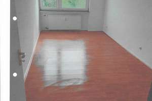 Gepflegte 3-Zimmer-Wohnung im 3. OG im Privat Haus – Lange Straße 59, 27580 Lehe, Bremerhaven – Vorschaubild 3
