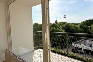 Erstbezug nach hochwertiger Sanierung - Moderne 3-Zimmer-Wohnung mit Balkon & Aufzug – Rendsburger Landstraße 97/99, 24113 Hassee, Kiel – Vorschaubild 3