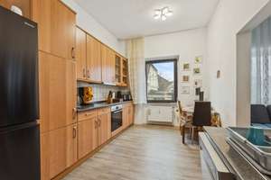 Denkmalschutz: Maisonette-Wohnung mit Potenzial und großzügigem Raumangebot in Wuppertal-Elberfeld – Die vollständige Adresse der Immobilie erhältst du vom Anbieter., 42105 Elberfeld, Wuppertal – Vorschaubild 4