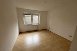 Erdgeschosswohnung mit Terrasse und Pkw-Stellplatz 
in verkehrsgünstiger Lage am Rande von Elsen – Die vollständige Adresse der Immobilie erhältst du vom Anbieter., 33106 Kernstadt, Paderborn – Vorschaubild 7
