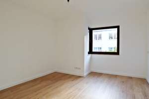 Charmante 3-Zimmer-Wohnung mitten im Herzen der Stadt – Die vollständige Adresse der Immobilie erhältst du vom Anbieter., 40210 Stadtmitte, Düsseldorf – Vorschaubild 9