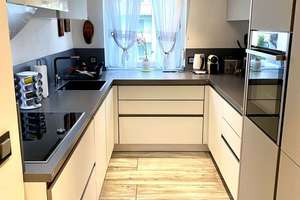 GELEGENHEIT IN FRANKFURT-GRIESHEIM: Moderne 4-Zimmer Wohnung mit Flair und Balkon... – 65933 Griesheim, Frankfurt am Main – Vorschaubild 3