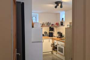 ***Neuwertige, helle, attraktive 2 ZKB- EG. Wohnung, Nähe Rheinufer***
