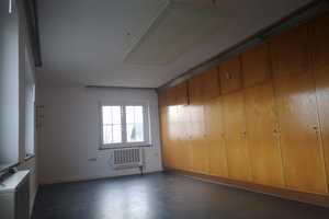 Geräumiges, günstiges und saniertes 15-Raum-Geschäfts-/Wohnhaus in Grünbach – Muldenberger Straße 4A, 8223 Vogtlandkreis – Vorschaubild 10