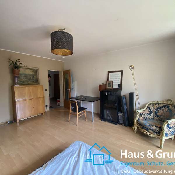 *** schöne 3-Zimmer-Wohnung - mit Balkon - Aussicht ins Grüne -nähe Schanz, Im Johannistal ***