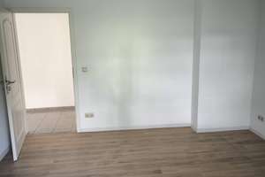 Schöne 2-Zimmer-Wohnung in Hamburg-Eppendorf (zunähst auf 2 Jahre befristet, UKE-Nähe) – Frickestraße 73, 20251 Eppendorf, Hamburg – Vorschaubild 2