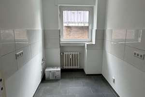 Wunderschöne, helle Dachgeschoss-Wohnung mit Balkon in Essen-Stadtwald – Leveringstraße 4, 45134 Stadtwald, Essen – Vorschaubild 10