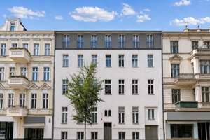 Bezugsfrei: 2-Zimmer-Dachgeschosswohnung  in Berlin-Steglitz – Die vollständige Adresse der Immobilie erhältst du vom Anbieter., 12163 Steglitz, Berlin – Vorschaubild 8