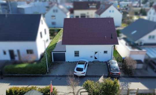 Familienfreundliches Einfamilienhaus mit sonniger Terrasse und Garten