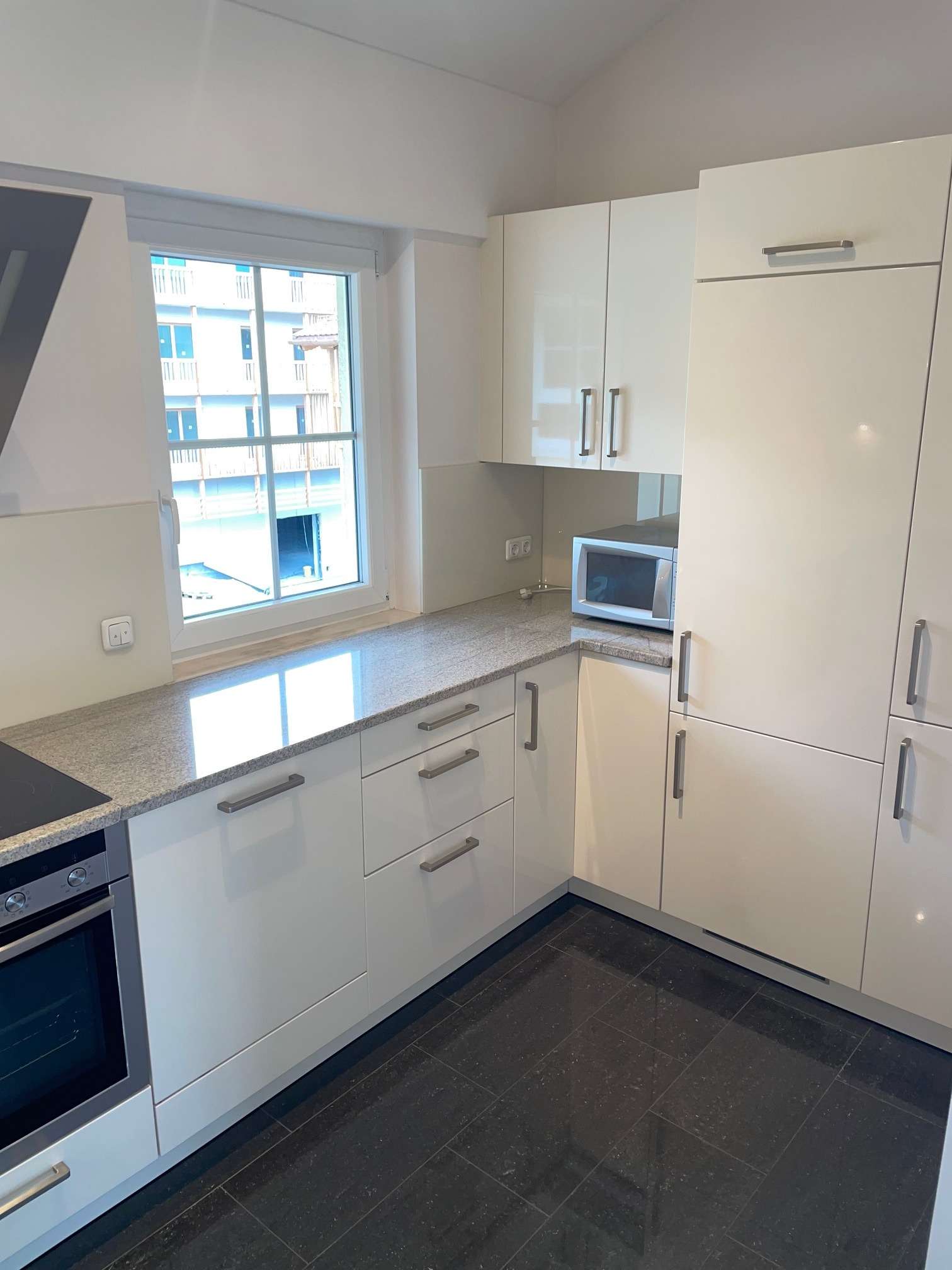 Immobilie in Bad Wiessee - Bad Wiessee - Ein Katzensprung von der Uferpromenade - Exklusive Dachgeschosswohnung - Bild 2