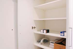 8-min to HBF: Furnished, Sunny [PRIVATE ROOM in WG] Next to S+U-Bahn [U6], Large Kitchen-Diner – Konrad-Peutinger-Straße 21, 81373 Mittersendling, München – Vorschaubild 23