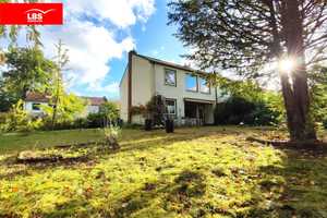 **Interessantes Reihenendhaus mit Baufenster, voll unterkellert, über 800m² Grundstück in Walldorf** – Groß-Gerau (Kreis) – Vorschaubild 1