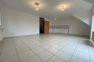 Schöne 4-Zimmer-Wohnung in Wackersdorf – Tannenstraße 44, 92442 Wackersdorf – Vorschaubild 3