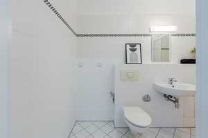 Sonnige Wohnung mit stilvoller Raumaufteilung in Friedrichshain - Provisionsfrei – Richard Sorge Str. 36, 10249 Berlin – Vorschaubild 15