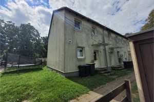 Vermietetes Reihenendhaus in Celle im gepflegten Zustand samt Garten und Garage – Celle (Kreis) – Vorschaubild 1