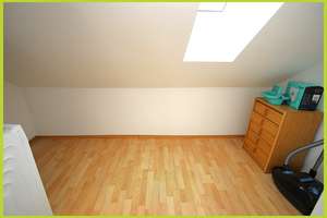 Vermietet! Helles 2-Zimmer-Dachgeschoss-Highlight in der Nähe der Streuobstwiesen in Eberstadt – Die vollständige Adresse der Immobilie erhältst du vom Anbieter., 64297 Eberstadt, Darmstadt – Vorschaubild 17