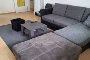 Helle 3-Zimmer Whg. mit Balkon und Einbauküche in Stuttgart-West, schöne Lage, Nähe U-Bahn (70m) – Rosenbergstraße 202, 70193 Kräherwald, Stuttgart – Vorschaubild 1