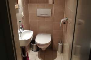 Von Privat: Top 3 ZKBB  in WI-Naurod*Garage* Parkett*Gäste WC – Die vollständige Adresse der Immobilie erhältst du vom Anbieter., 65207 Naurod, Wiesbaden – Vorschaubild 12