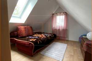 Zuhause für Generationen – modernes Zweifamilienhaus mit großem Garten, Kamin und Südwestterrasse – Pinneberg (Kreis) – Vorschaubild 22
