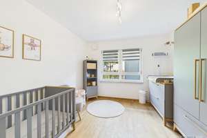 Großer Garten, Erdgeschoss, 4 Zimmer – ein modernes Zuhause mit Seltenheitswert – Die vollständige Adresse der Immobilie erhältst du vom Anbieter., 92318 Neumarkt in der Oberpfalz – Vorschaubild 6