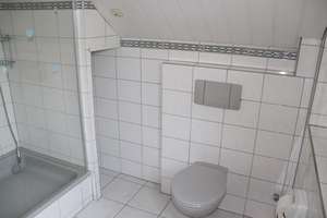 Familienhaus mit viel Platz und Räumen z.B. für Wohnen und Arbeiten – Die vollständige Adresse der Immobilie erhältst du vom Anbieter., 51149 Finkenberg, Köln – Vorschaubild 35