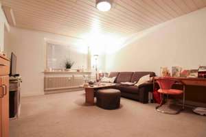 Gut geschnittene 1 Zi - Wohnung mit Loggia - Blick auf die Moorweide - Erbpacht - Vermietet – Die vollständige Adresse der Immobilie erhältst du vom Anbieter., 22117 Billstedt, Hamburg – Vorschaubild 3