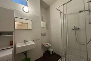 Charmante und helle 1-Zimmerwohnung in Prenzlauerberg! 3,57 % Provision auf den Kaufpreis – Kanzowstr 4a, 10439 Prenzlauer Berg, Berlin – Vorschaubild 7