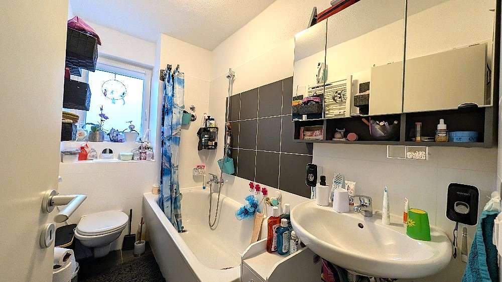 Immobilie in Giengen an der Brenz - Schicke Erdgeschoß-Wohnung!
Raus aus der Miete! - Bild 0