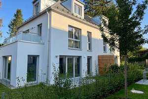 Doppelhaushälfte in ruhiger Lage am Waldtruderinger Forst