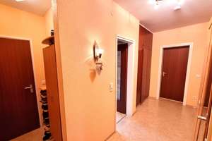 Großzügige 3-Zimmer-Hochparterre-Wohnung im Nürnberg Süden – Die vollständige Adresse der Immobilie erhältst du vom Anbieter., 90459 Hummelstein, Nürnberg – Vorschaubild 9