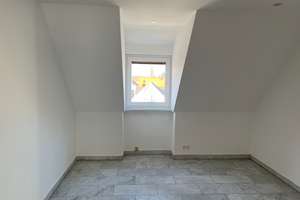Helle 2,5-Zimmer Galerie-Wohnung mit Balkon und EBK in Nürnberg/Boxdorf für Single oder Paar – Die vollständige Adresse der Immobilie erhältst du vom Anbieter., 90427 Boxdorf, Nürnberg – Vorschaubild 15