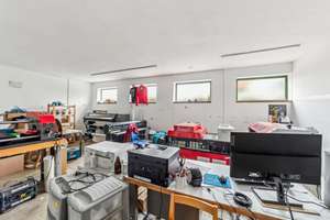 Mehrfamilienhaus mit Laden, Werkstatt, Garagen und vielen Extras auf herrlich großem Grundstück. – Die vollständige Adresse der Immobilie erhältst du vom Anbieter., 91058 Eltersdorf, Erlangen – Vorschaubild 18