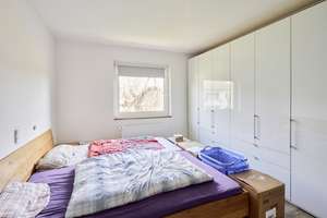 Lichtdurchflutete moderne 5-Zimmer-Eigentumswohnung mit Loggia in schöner Wohnlage von Westhoven – Die vollständige Adresse der Immobilie erhältst du vom Anbieter., 51149 Ensen, Köln – Vorschaubild 11