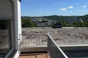 Attraktive 4-Zimmer-Wohnung mit Balkon, Loggia und Garage in ruhiger Lage – Hubertusweg 32, 57072 Siegen, Siegen – Vorschaubild 12