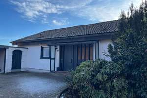 Freistehendes Einfamilienhaus  mit Doppelgarage und Photovoltaikanlage – Scheffelstraße 12, 75387 Neubulach – Vorschaubild 2