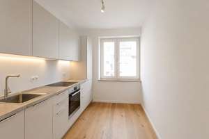 Bezugsfrei und mit Klimaanlage: Sanierte 2-Zimmer-Wohnung mit Balkon in der Maxvorstadt – Die vollständige Adresse der Immobilie erhältst du vom Anbieter., 80798 Neuschwabing, München – Vorschaubild 3