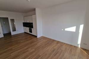 Helle 3-Zimmer-Wohnung mit Balkon, Einbauküche und Fußbodenheizung in Berlin – In den Alboingärten 27, 12103 Schöneberg, Berlin – Vorschaubild 7