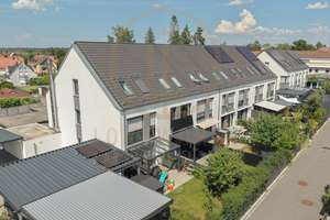 Stilvolles Reihenmittelhaus in naturnaher Bestlage – exklusives Wohnen mit besonderem Flair – Die vollständige Adresse der Immobilie erhältst du vom Anbieter., 90427 Boxdorf, Nürnberg – Vorschaubild 60