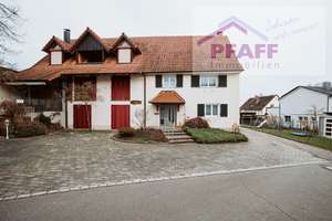 Zuhause ankommen in Böhringen! Sanierungsbedürftige Doppelhaushälfte in guter Lage mit Potential – Die vollständige Adresse der Immobilie erhältst du vom Anbieter., 78315 Radolfzell am Bodensee – Vorschaubild 2