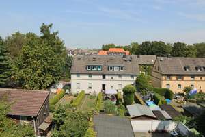 !!! 3,5 RAUM DG -  WOHNUNG , IN RUHIGER, GESUCHTER WOHNLAGE. RENOVIERT UND MODERNISIERT !!! – Virchowstr. 86, 45886 Ückendorf, Gelsenkirchen – Vorschaubild 2