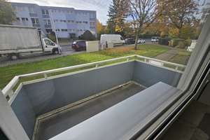 Erdgeschoss! 2-Zimmer Wohnung mit Balkon in Düsseldorf -Hassels – Süllenstr. 42C, 40599 Hassels, Düsseldorf – Vorschaubild 2