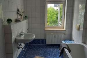FREUNDLICHE WOHNUNG IN UNINÄHE MIT EINBAUKÜCHE! – Wittenberger Str. 6, 9126 Bernsdorf, Chemnitz – Vorschaubild 4
