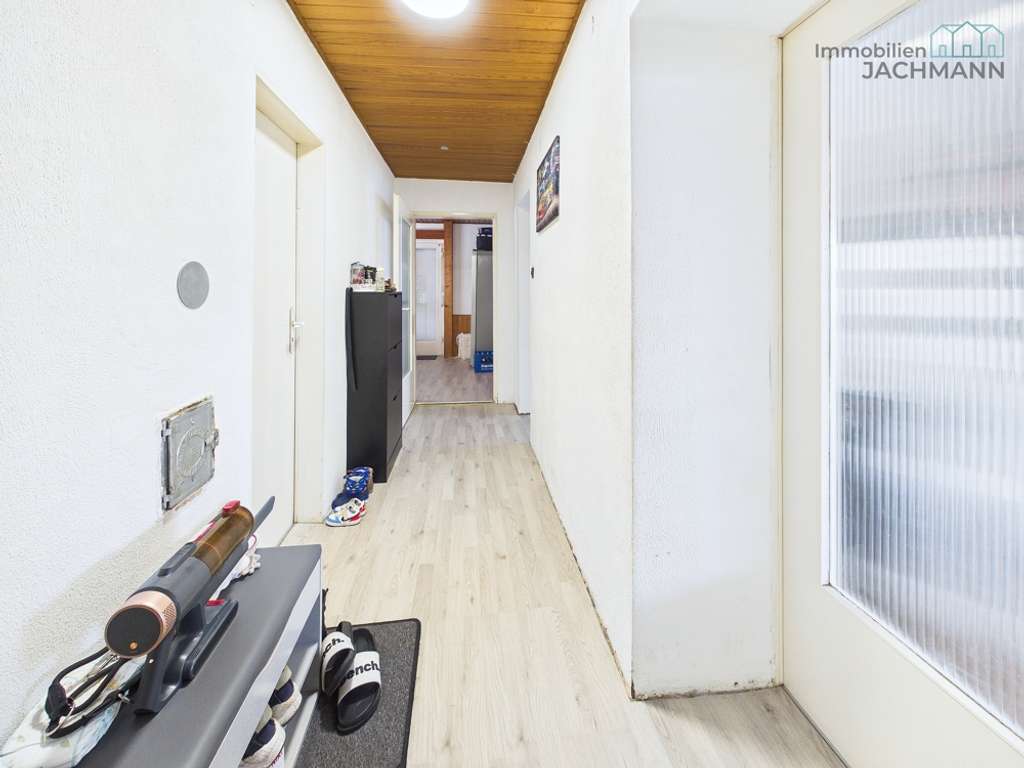 Immobilie in Hunderdorf - Ein Zuhause mit Weitblick – heute, morgen und für die Zukunft - ZFH mit Potential in Hunderdorf - Bild 4