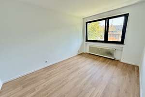 Helle 2-Zimmer-Wohnung mit großem Balkon in Düsseldorf-Lierenfeld – Gleiwitzer Straße 9, 40231 Eller, Düsseldorf – Vorschaubild 4