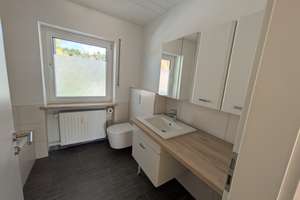 Mehr Schalke geht nicht! Frisch renovierte 2-Zimmer-Wohnung ab sofort in Schalke, ca. 58 m² – Bierweg 62A, 45881 Gelsenkirchen – Vorschaubild 6