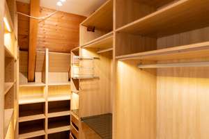 Extravagantes Einfamilienhaus mit großem Garten, Sauna und Doppelgarage in Essenbach – Die vollständige Adresse der Immobilie erhältst du vom Anbieter., 84051 Essenbach – Vorschaubild 12