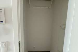 Helle 3-Zimmer Wohnung im 2. OG mit Balkon in Lübeck Innenstadt – Alfstraße 21, 23552 Innenstadt, Lübeck – Vorschaubild 6