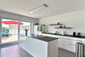 Neuwertiges luxuriöses + energieeffizientes Penthouse mit EBK + 2 TG-Stellplätzen – 66129 Bübingen, Saarbrücken – Vorschaubild 16