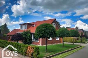 Umfangreich saniertes Einfamilienhaus in Weener! – Die vollständige Adresse der Immobilie erhältst du vom Anbieter., 26826 Weener – Vorschaubild 2